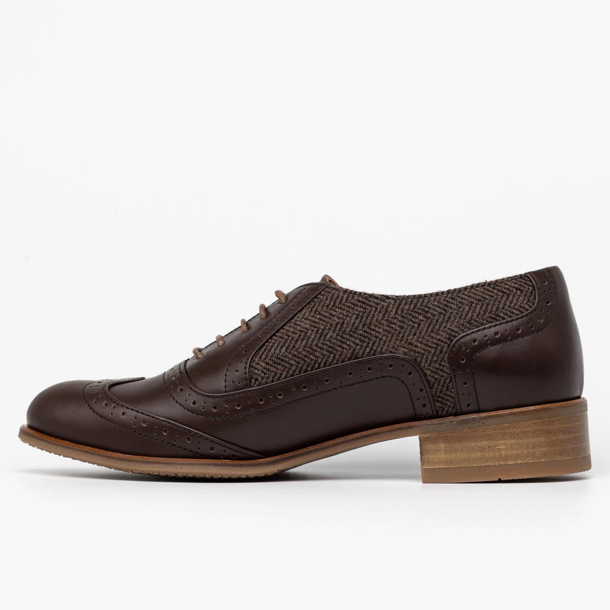 Leeds: Women's Handmade Brown Leather &amp; Tweed Oxford Shoes – Canvas Brogues, Customizable